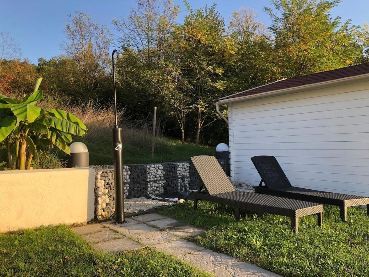 Maison De Vacances Avec Ses Petits Chalets Aouste-sur-Sye Dış mekan fotoğraf